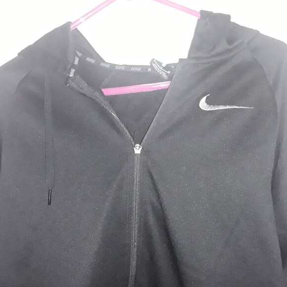 Mens Nike Dri-Fit,Small Black Long Sleeve Zip Up , and Hoody. Great Shape! - Picture 2 of 7